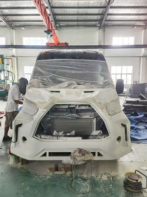 Carcasa de fibra de vidrio con tecnología Hand Lay Up RTM SMC, alta durabilidad y superficie con capa de gel o pintura