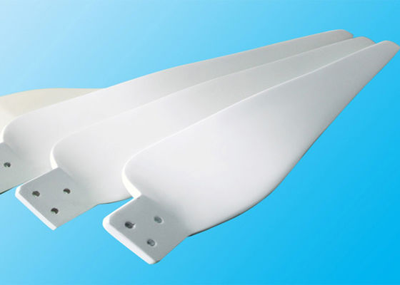 Hojas de viento de fibra de vidrio ligeras hechas de plástico reforzado con fibra para un diámetro de rotor de 40 metros