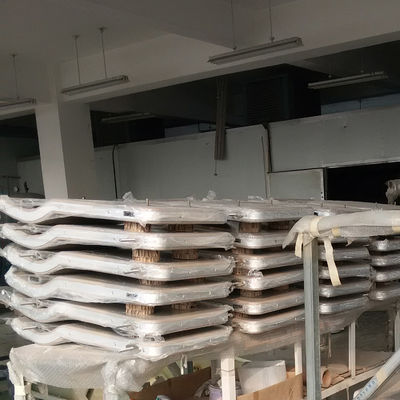 Alta resistencia al fuego Fibra de vidrio piezas de automóvil personalizadas para sus especificaciones